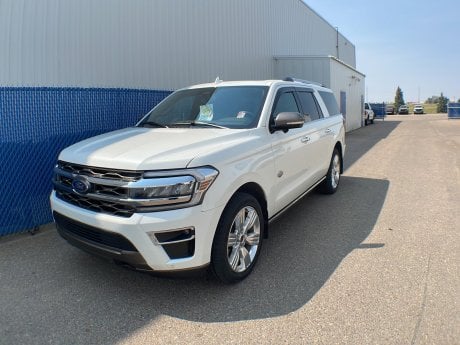 Ford Expedition 2024 Star White Platinum Metallic Tri-Coat à vendre à Medicine Hat