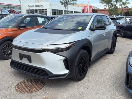 Toyota bZ 2025 Elemental Silver à vendre à Vernon