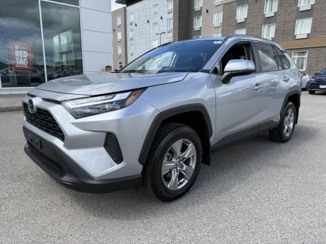 Toyota RAV4 2024 à vendre à Prince George
