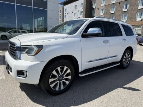 Toyota Sequoia 2018 à vendre à Prince George